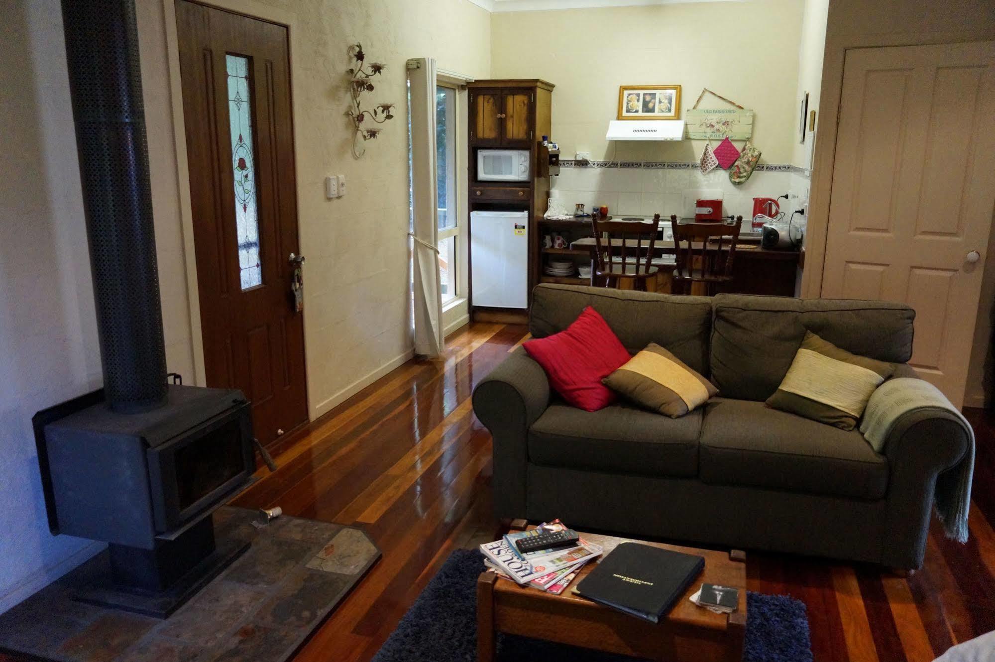 Kidd Street Cottages Mount Tamborine Exterior foto